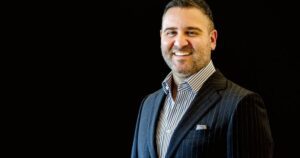 Misha Ezratti Net Worth